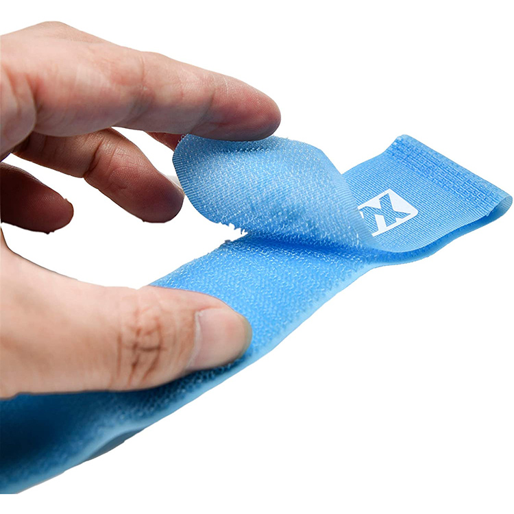 hook loop ski straps